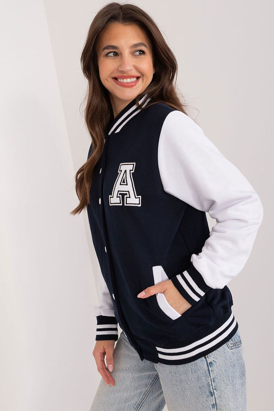 Sweater model 192369 Relevance