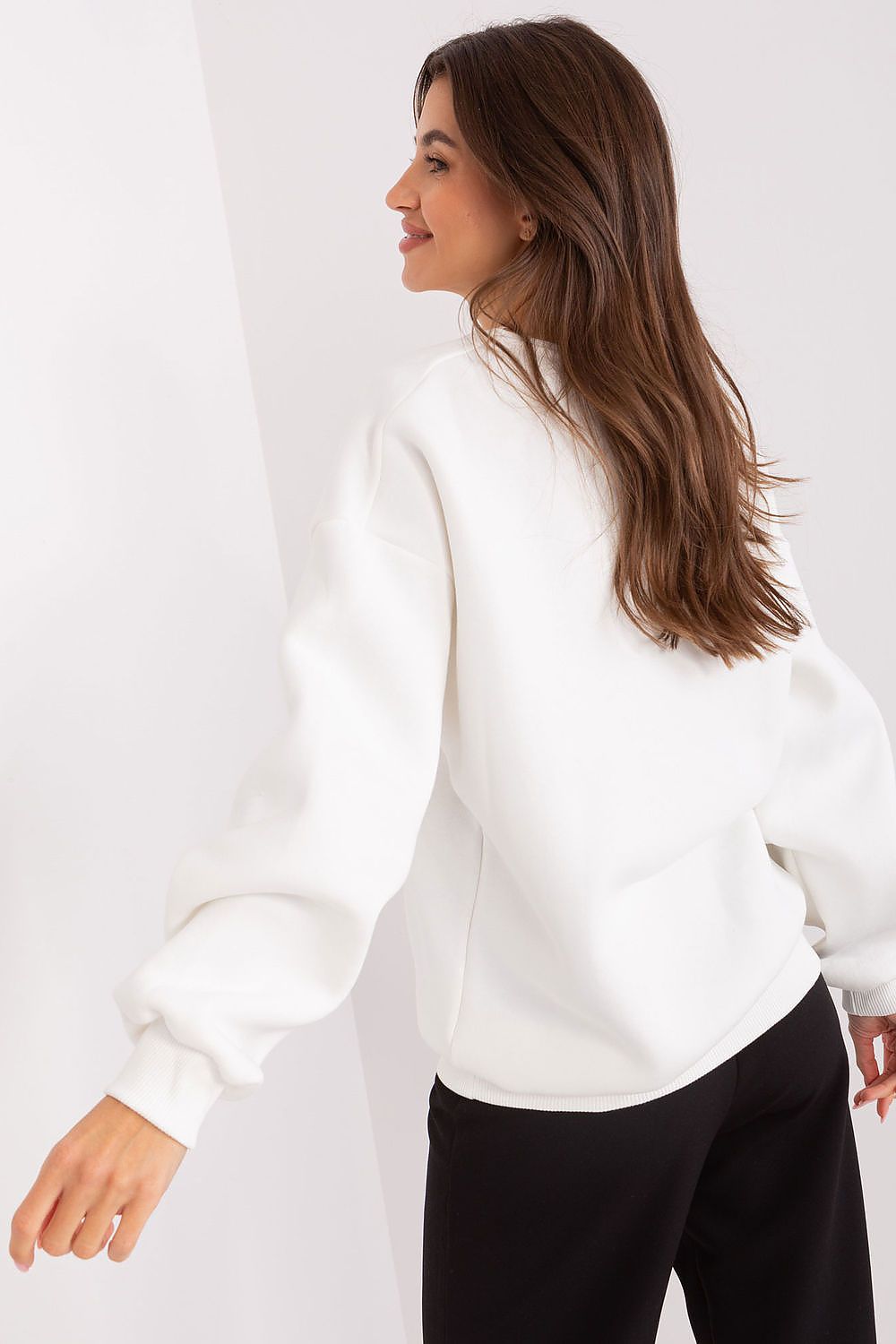 Sweater model 206649 Factory Price