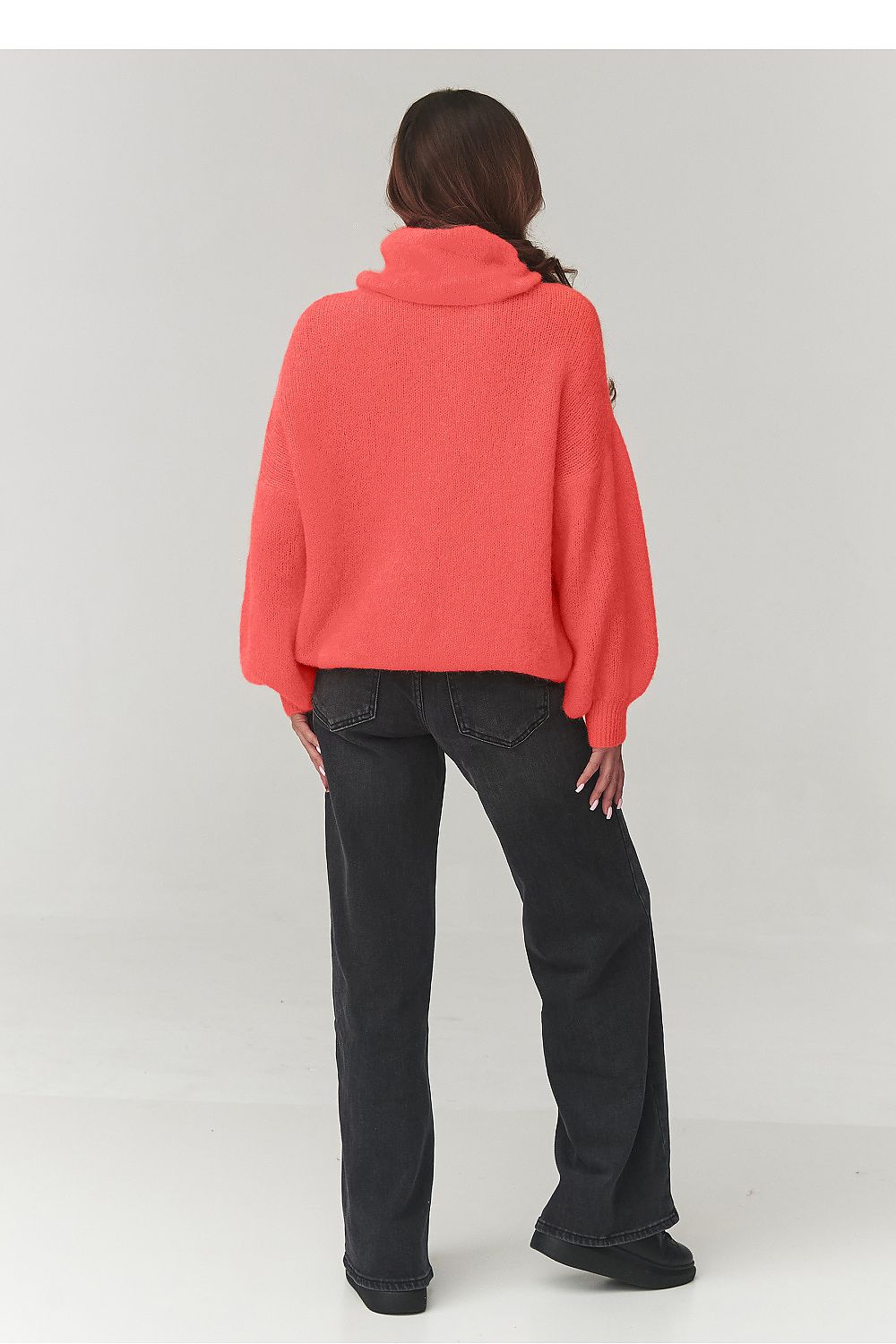 Rollkragenpullover model 220792 Makadamia