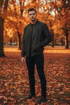 Minimalistische Unisex Bomberjacke mit Kreuz-Motiv