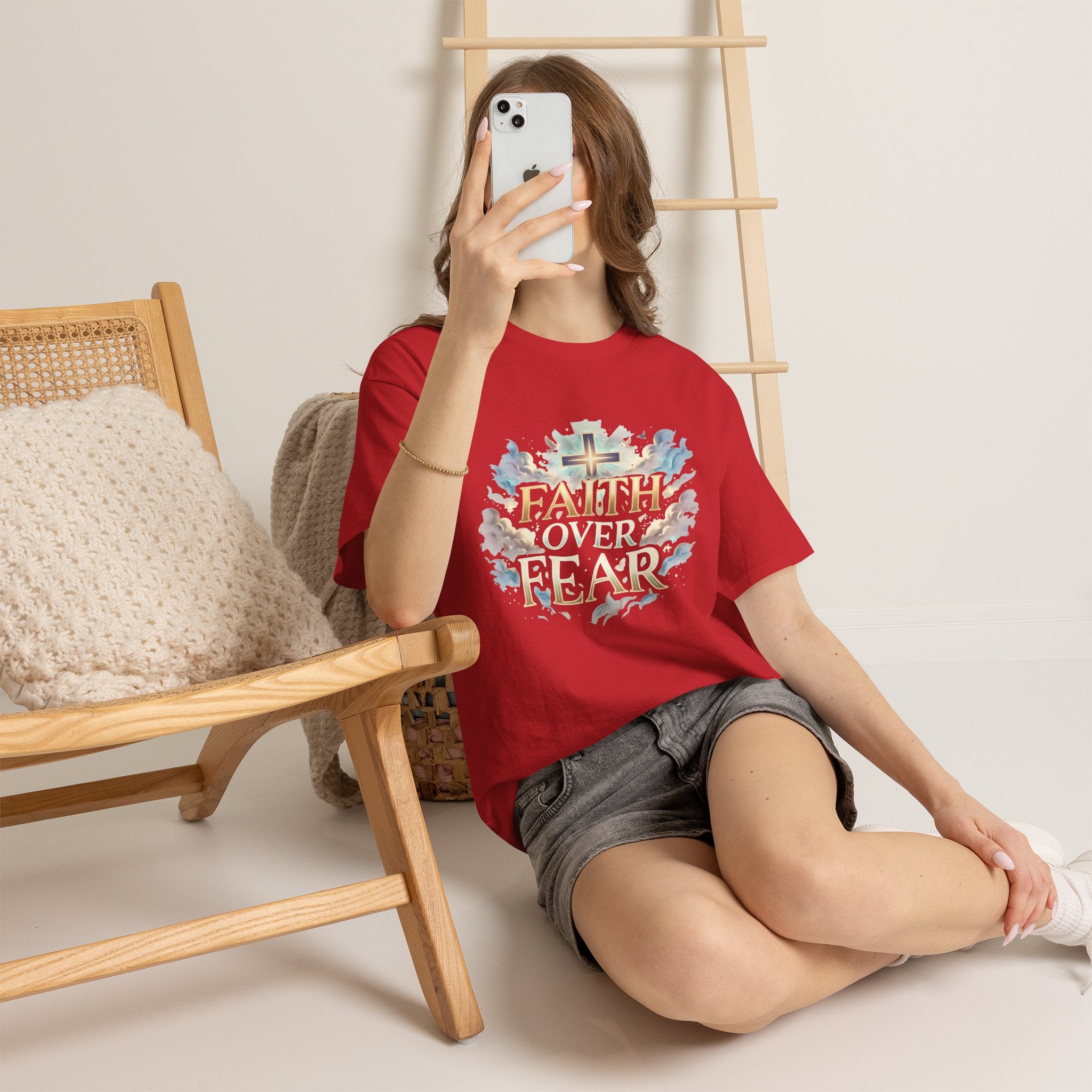 Faith Over Fear T-Shirt – „Glaube statt Angst“ Christian Cross Tee