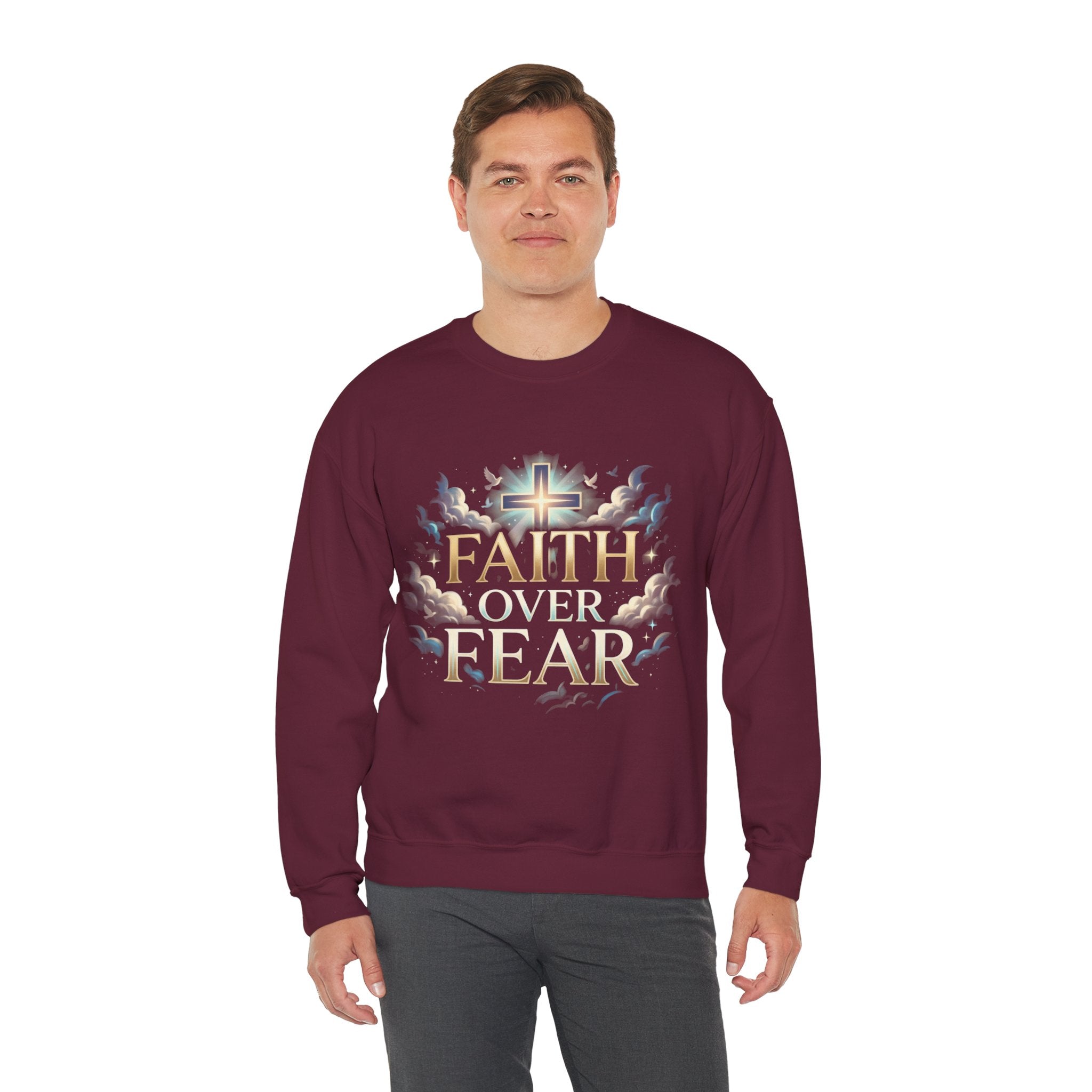 Faith Over Fear Crewneck Sweatshirt – Christliches Kreuz & Jesus Pullover