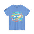 Strandurlaub T-Shirt – Retro Sonnenuntergang mit Palmen & ‚Urlaub‘ Wortwolke