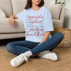 T-Shirt — „Lasst uns bedenken, lasst uns reflektieren“ Inspirierendes christliches Scripture-Shirt