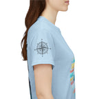 Strandurlaub T-Shirt – Retro Sonnenuntergang mit Palmen & ‚Urlaub‘ Wortwolke