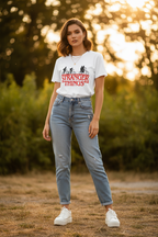 ESTID Unisex Shirt | Stranger Things Retro-Print Detailansicht – T-Shirt – ESTID
