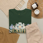 Faith Over Fear T-Shirt – Inspirierendes christliches Shirt mit Kreuz & Wolken