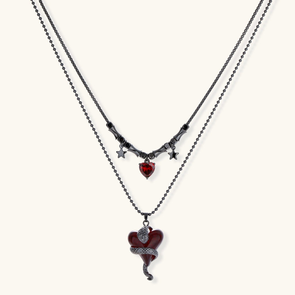 Karmesinrotes Herzen Layered-Halskette Detailansicht – Necklaces – ESTID