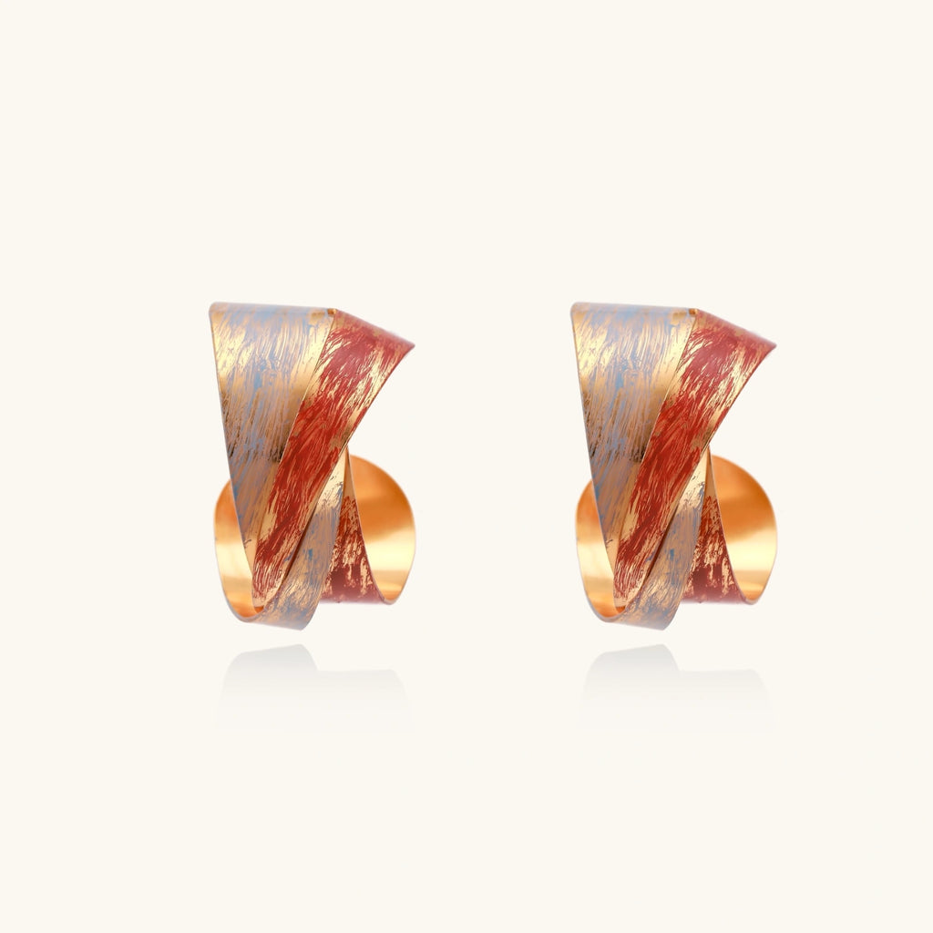 Gedrehte Flammen-Creolen Ansicht 3 – Earrings – ESTID