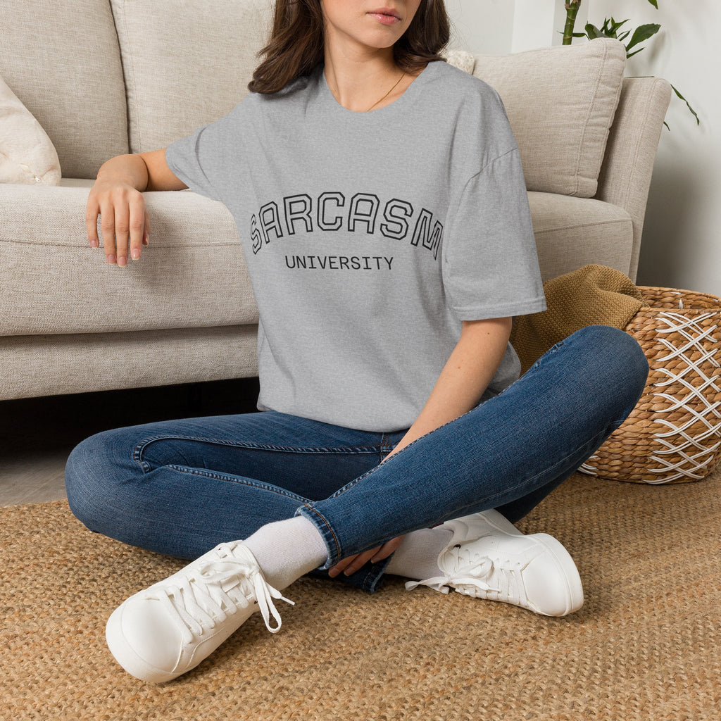 Sarcasm University T-Shirt — Funny Collegiate Graphic Tee Ansicht 9 – T-Shirt – ESTID