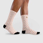 ESTID Unisex Socken | Geometrisches Muster & Schwarze Kontraste Ansicht 3 – All Over Prints – ESTID
