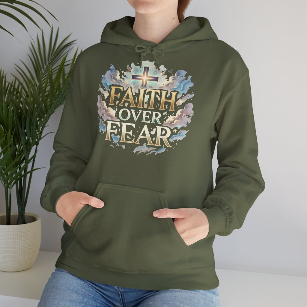 Faith Over Fear Hoodie – Jesus Kreuz Kapuzenpullover | Christliches Sweatshirt