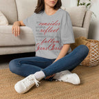 T-Shirt — „Lasst uns bedenken, lasst uns reflektieren“ Inspirierendes christliches Scripture-Shirt