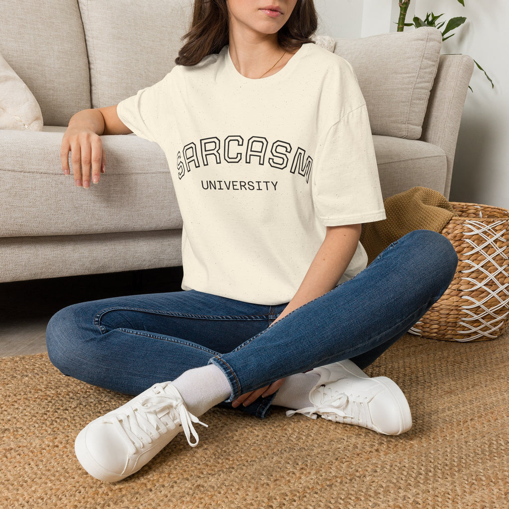 Sarcasm University T-Shirt — Funny Collegiate Graphic Tee Ansicht 21 – T-Shirt – ESTID