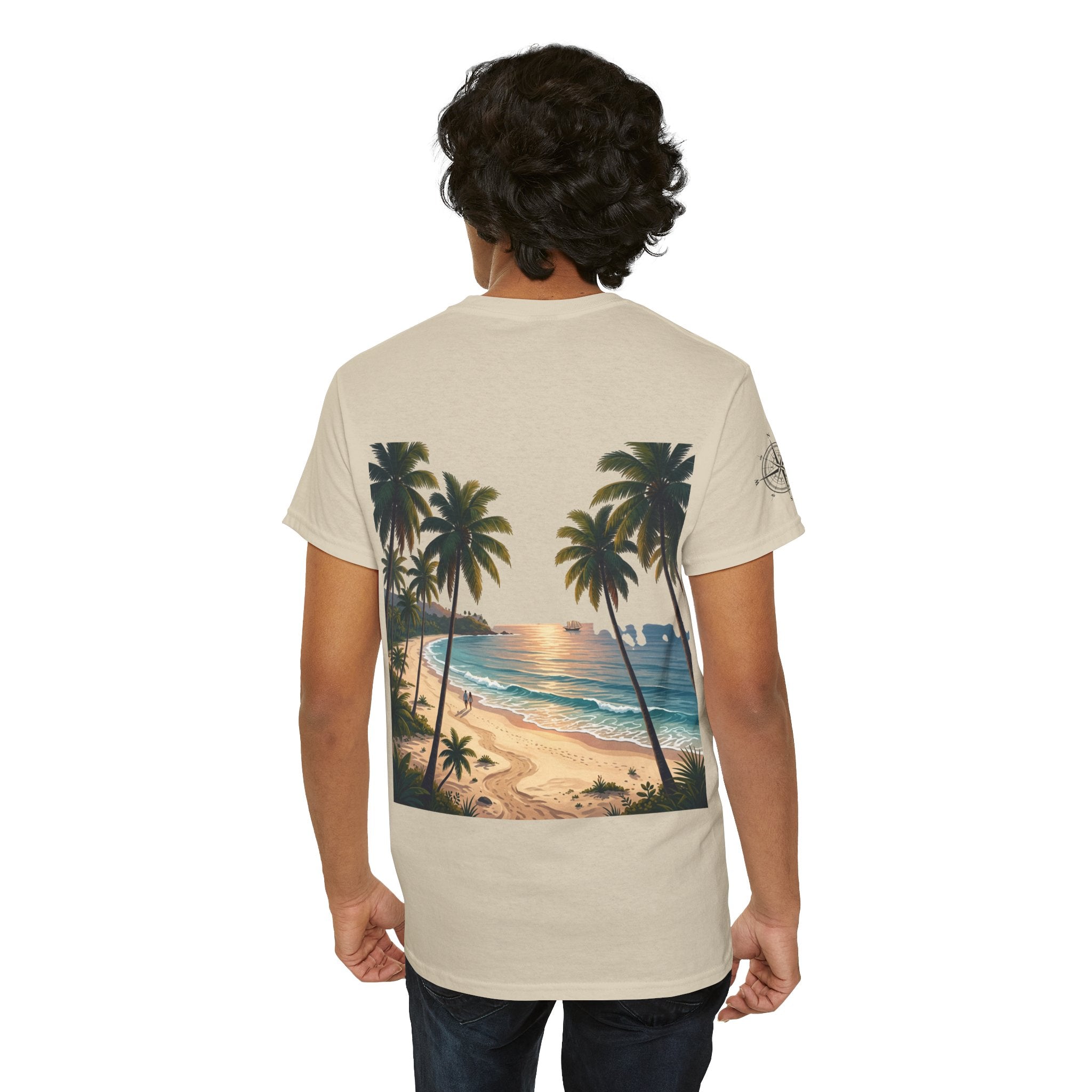 Strandurlaub T-Shirt – Retro Sonnenuntergang mit Palmen & ‚Urlaub‘ Wortwolke