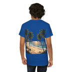 Strandurlaub T-Shirt – Retro Sonnenuntergang mit Palmen & ‚Urlaub‘ Wortwolke