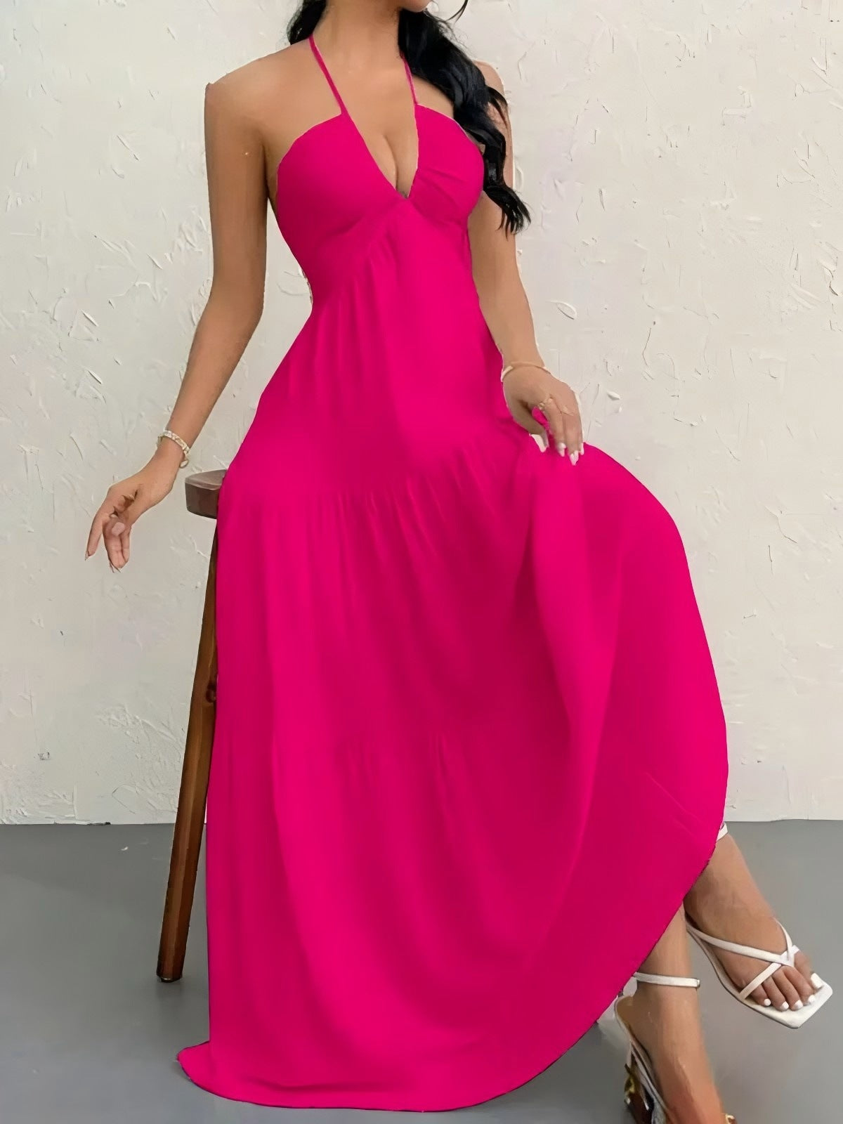 Elegantes Halterneck Sommerkleid | Rückenfrei & A-Linie Ansicht 11 – Kleid – ESTID