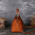 Exklusive Boho Vintage Umhängetasche aus Leder | Cognac, Rot, Schwarz Ansicht 5 – Produkt – ESTID