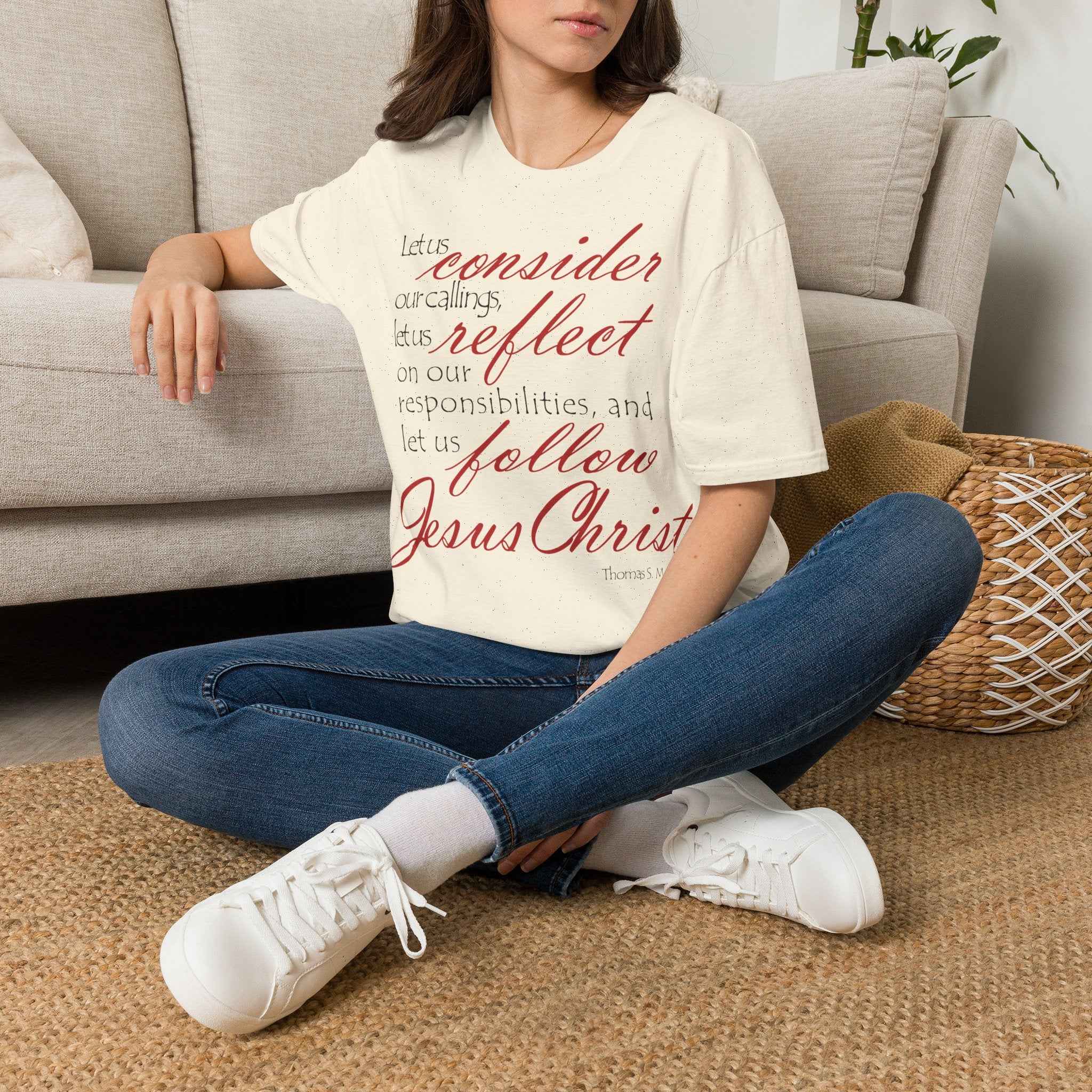 T-Shirt — „Lasst uns bedenken, lasst uns reflektieren“ Inspirierendes christliches Scripture-Shirt
