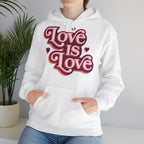 Love Is Love Hoodie – Retro Herz Pride Kapuzenpullover Detailansicht – Hoodie – ESTID