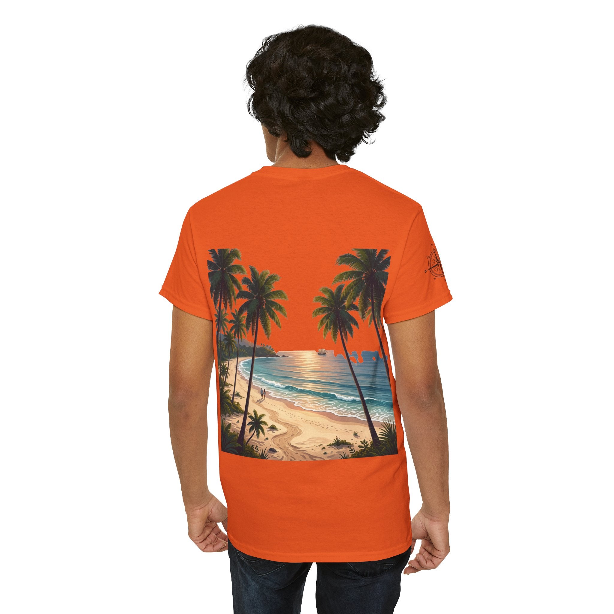 Strandurlaub T-Shirt – Retro Sonnenuntergang mit Palmen & ‚Urlaub‘ Wortwolke