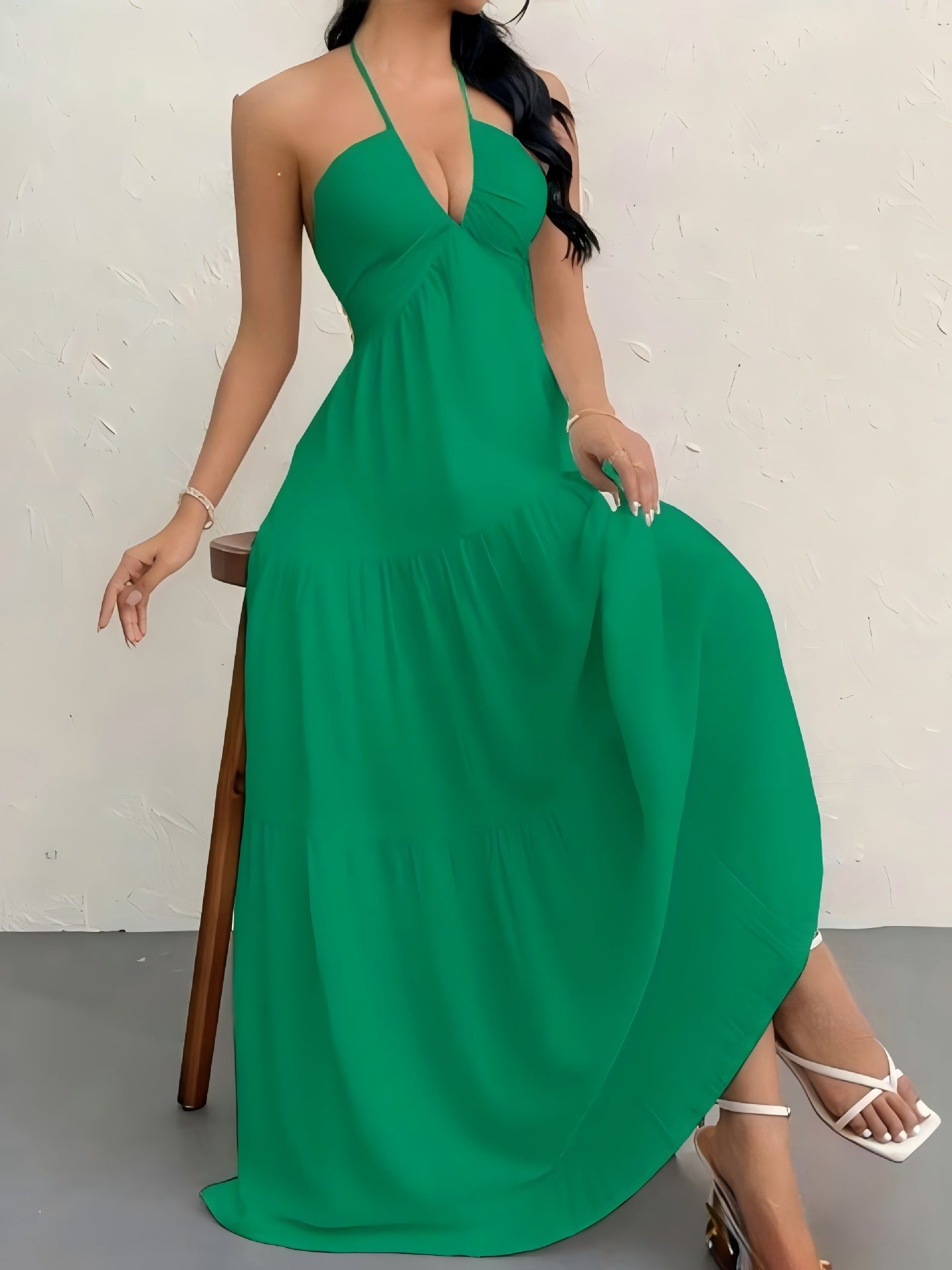 Elegantes Halterneck Sommerkleid | Rückenfrei & A-Linie Ansicht 9 – Kleid – ESTID