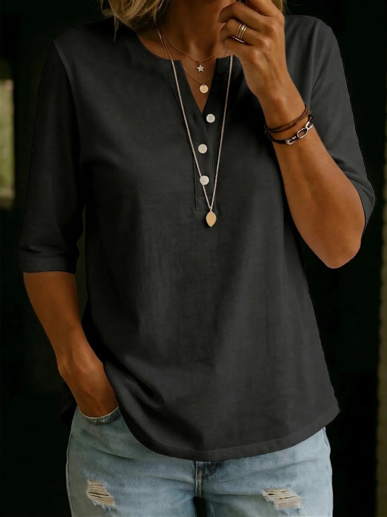 Damen Henley Shirt Detailansicht – shirt – ESTID