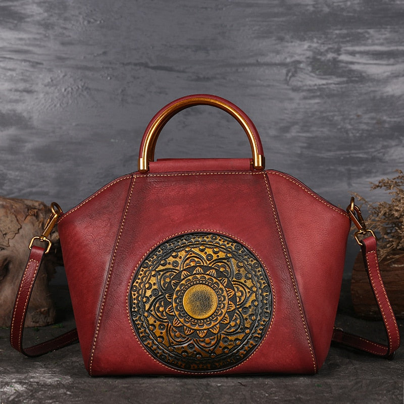 Exklusive Boho Vintage Umhängetasche aus Leder | Cognac, Rot, Schwarz Ansicht 11 – Produkt – ESTID