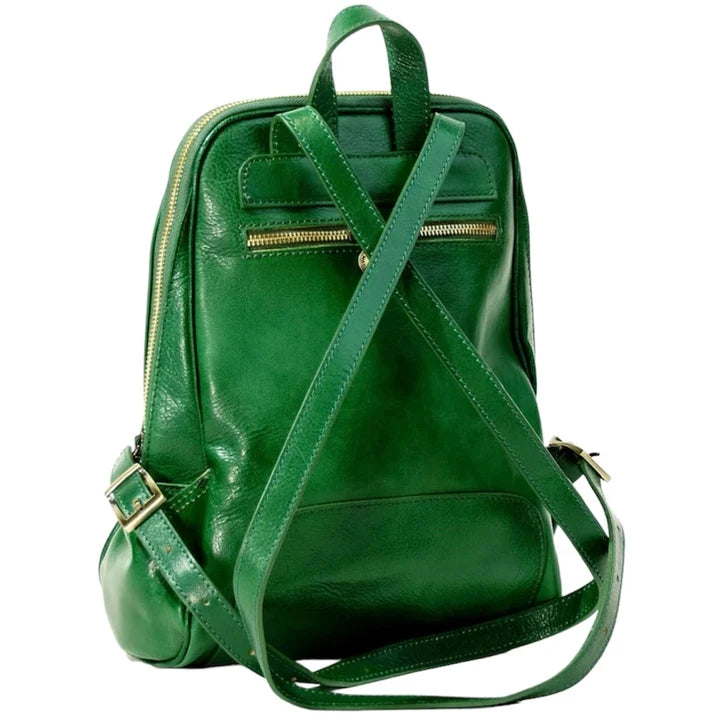 Mittelgroßer Lederrucksack mit Reißverschluss